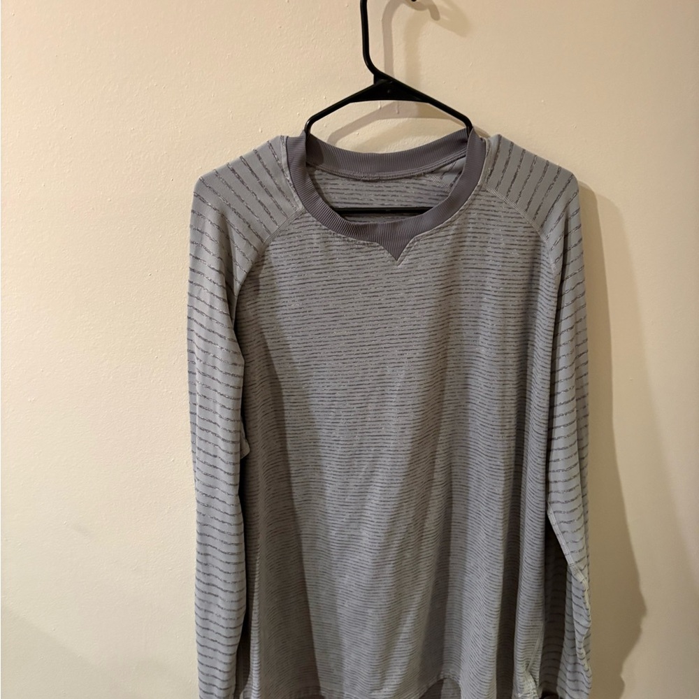 lululemon athletica Men's Light Gray Crewneck Sweater